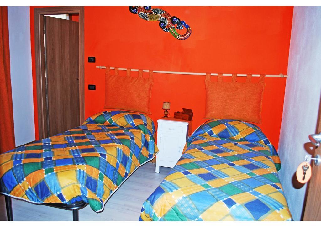 Piancogno B&B I Viandanti الغرفة الصورة